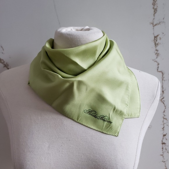 Brooks Brothers Pocket Square Mens Green Silk Twill Handkerchief Classic